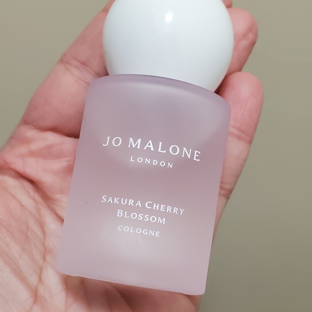 Jo Malone Sakura Cherry Bloosom cologne